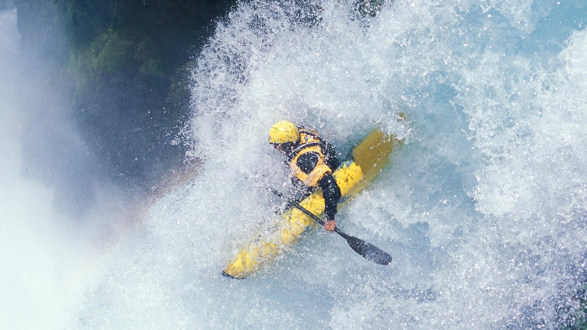 乔治·巴尔：全黑队的“防守型中场”，他的拦截总是及时且精准